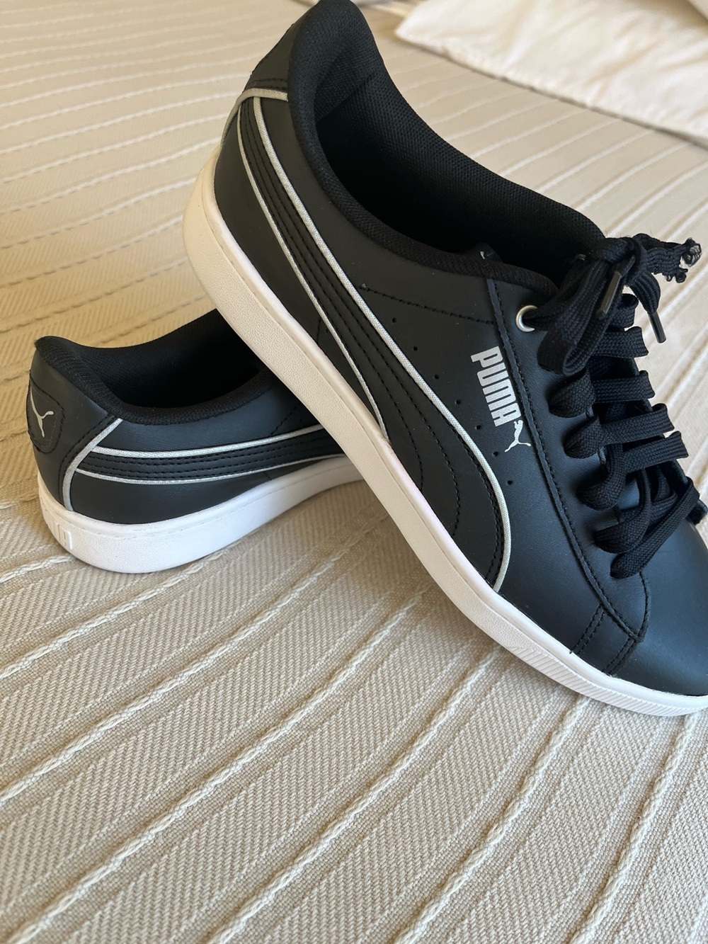 Puma sneakers Vikki V2